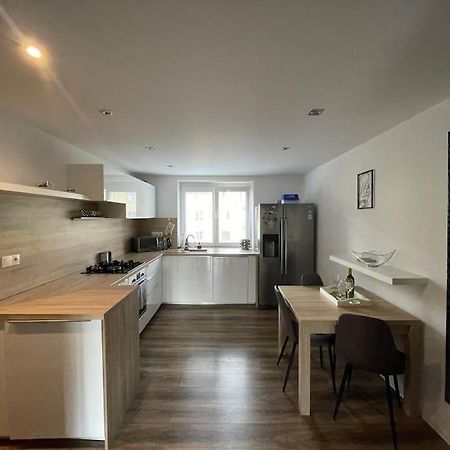 Gray&Wood Appartement Prievidza Buitenkant foto